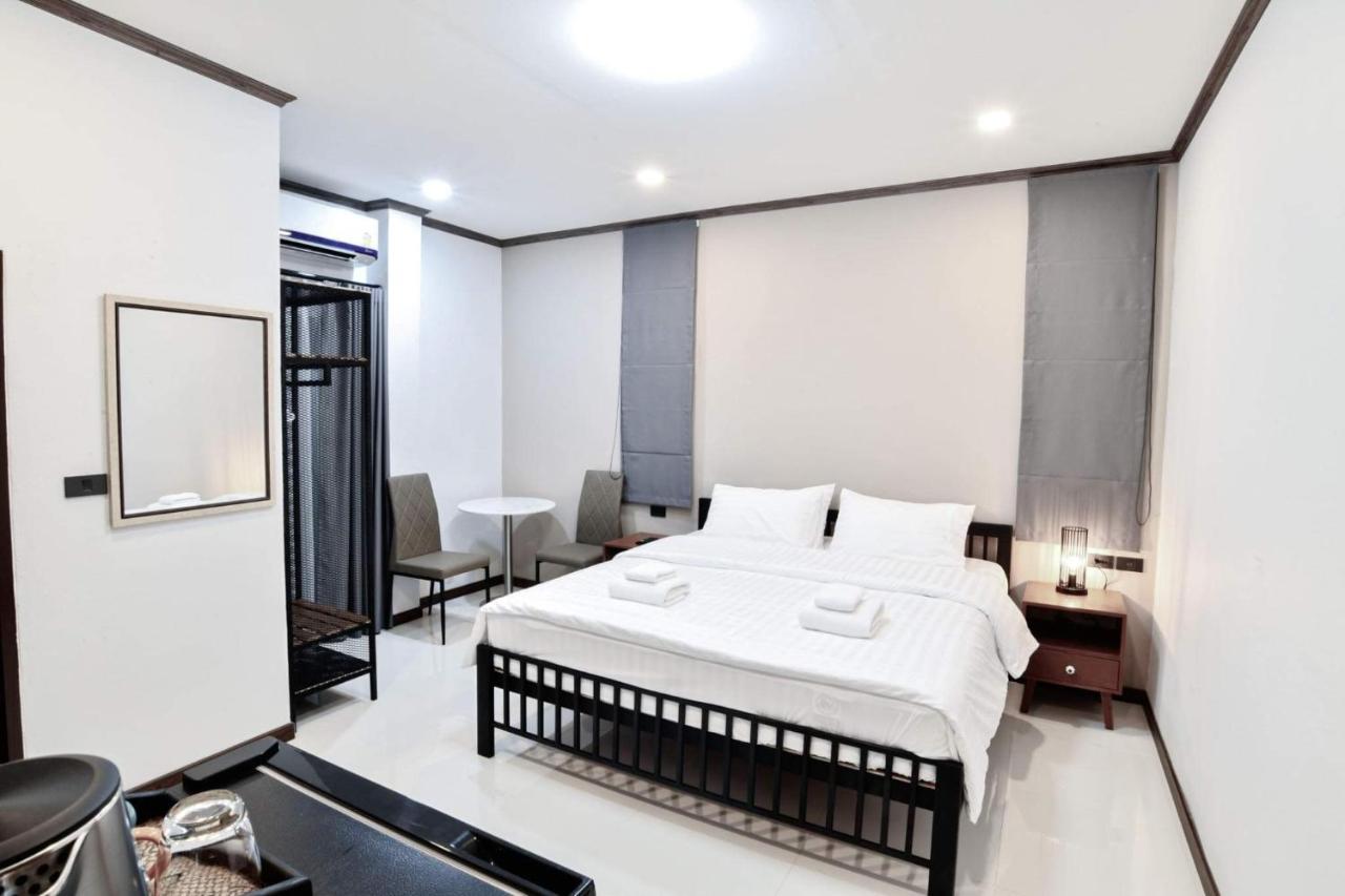Sabua The Terrace Homestay Uthai Thani Exteriör bild