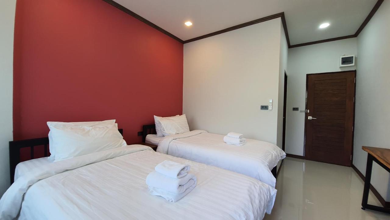 Sabua The Terrace Homestay Uthai Thani Exteriör bild